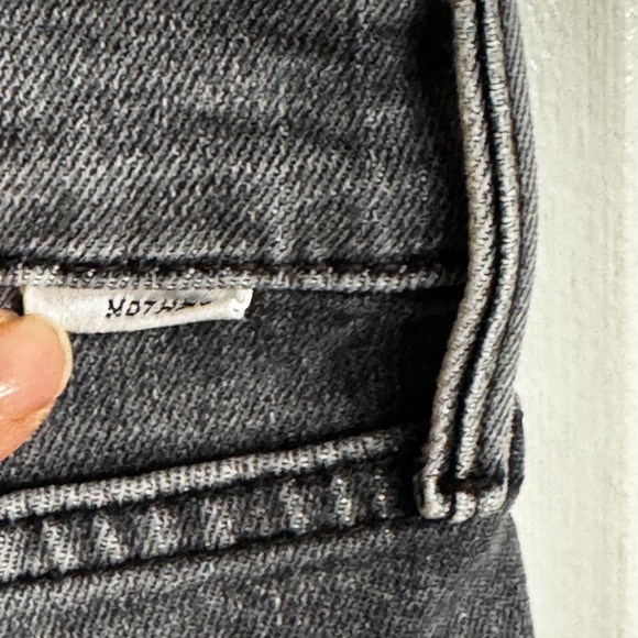 MOTHER The Rascal Ankle Fray Jeans Size 26 Raw Hem Stitching in the Dark Gray - Picture 5 of 12